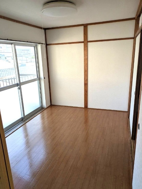 つばき庵の居間写真