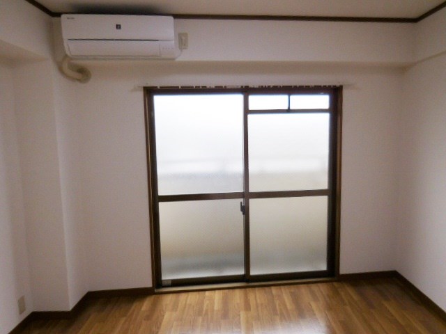 フォレストの居間写真