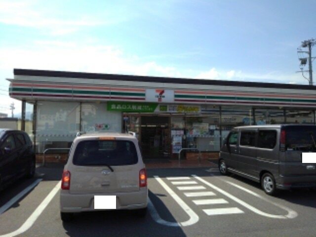 コンビニ　セブンイレブン長野大豆島東店（コンビニ）まで481m