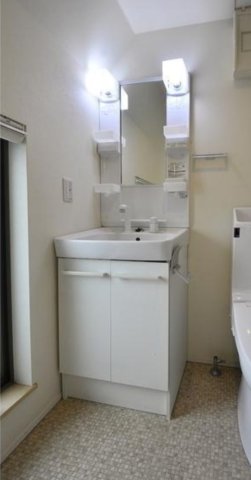小田急線 経堂駅 徒歩3分 3階建 築11年の内装写真