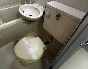 ＪＲ山手線 池袋駅 徒歩7分 3階建 築39年のトイレ写真