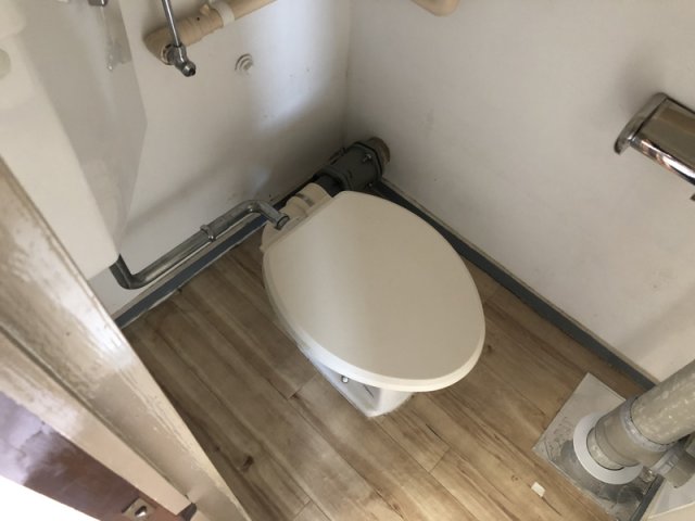 ビレッジハウス中富2号棟のトイレ写真