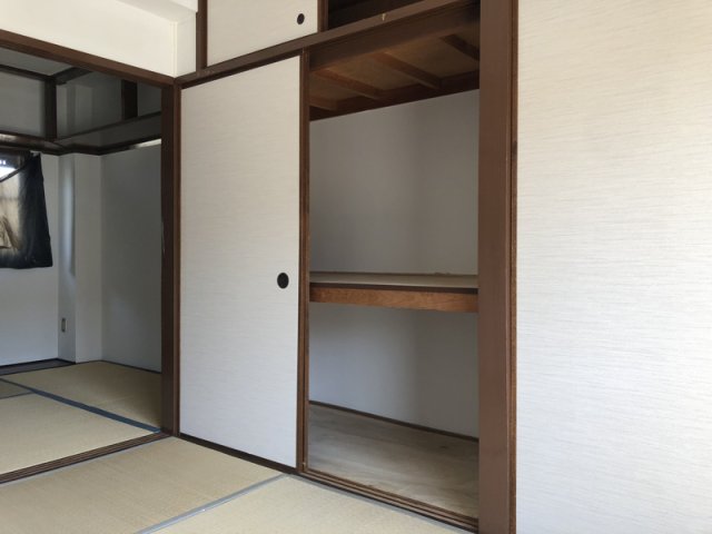 ビレッジハウス中富2号棟の内装写真
