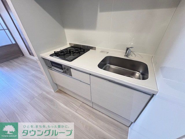 京急本線 県立大学駅 徒歩10分 3階建 築2年のキッチン写真