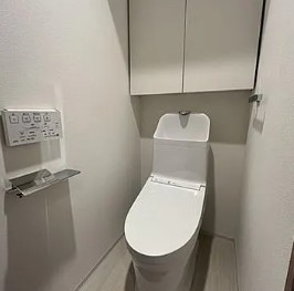 シーズンフラッツ押上フィオーレのトイレ写真