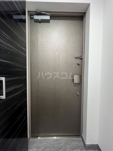 プレセダンヒルズ八王子の玄関写真