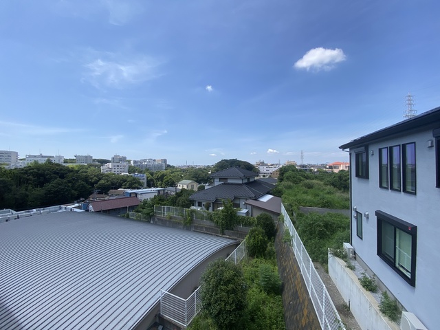 バルコニー　お部屋からの景色です♪