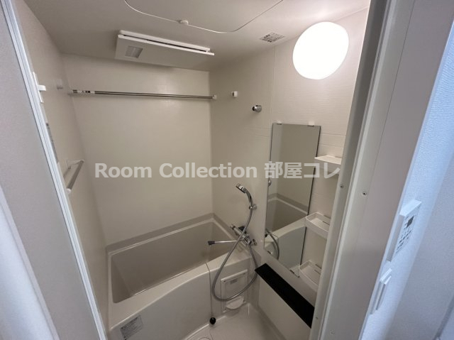 バス・シャワールーム　※同物件他部屋写真 反転、色違いの場合有 現況優先