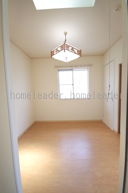 居室・リビング　日当たり良好です★