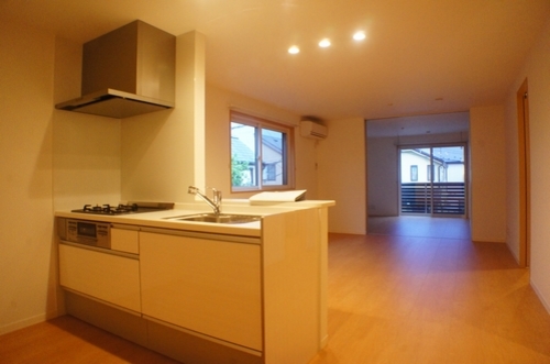 キッチン　3口＋グリル付き対面キッチン♪