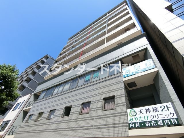 大阪謄写館ビルの建物外観