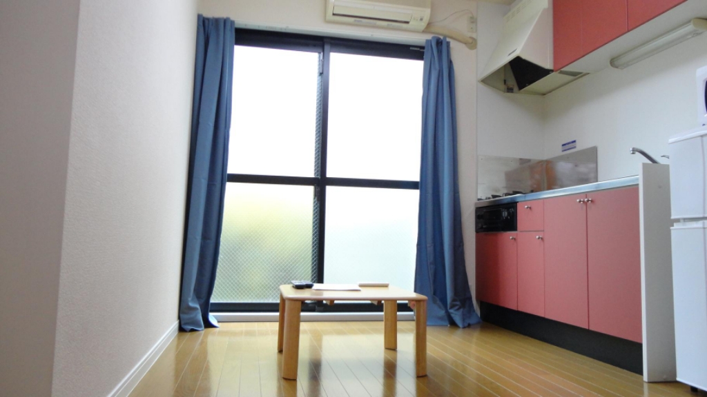 居室・リビング　実際のお部屋は設備・仕様が異なる場合がございます