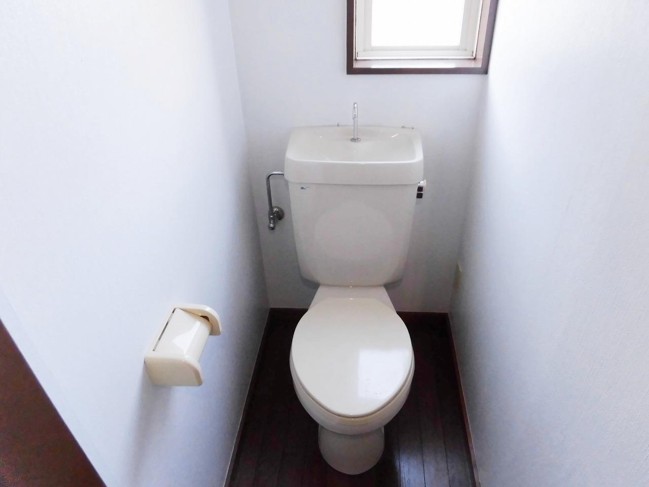 トイレ　トイレ