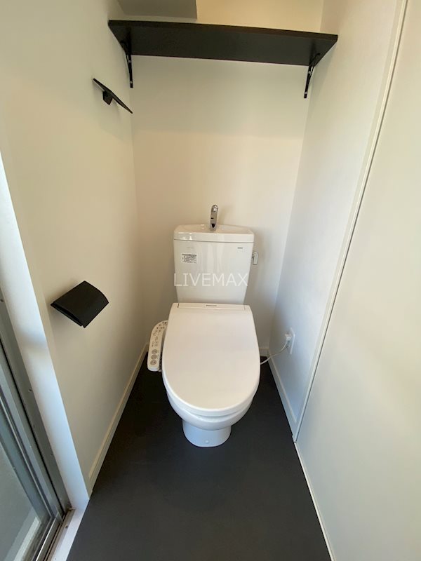 トイレ　別号室参考写真