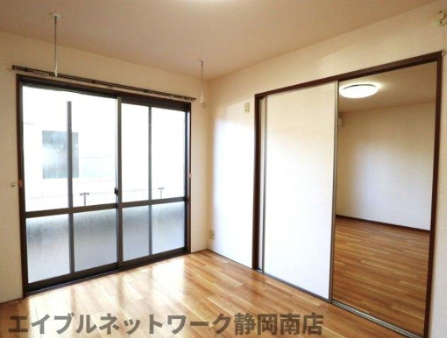 その他部屋・スペース　内装は落ち着いています