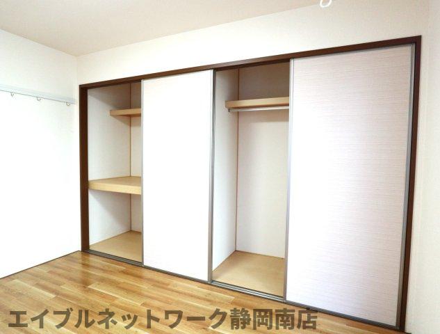 収納　十分な収納スペースがあります