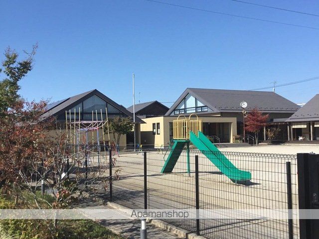 幼稚園・保育園　しらかば保育園（幼稚園・保育園）まで822m