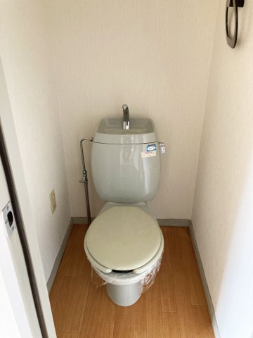 【グリーンビレッジ A棟のトイレ】