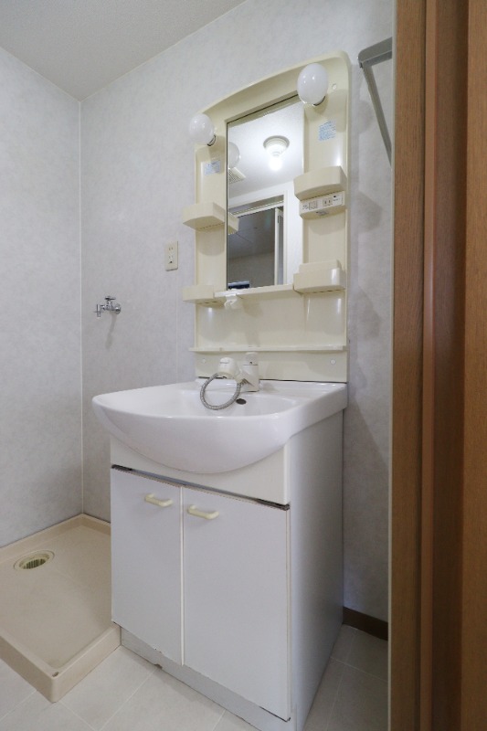 洗面設備　図面と現状に相違がある場合には現状を優先