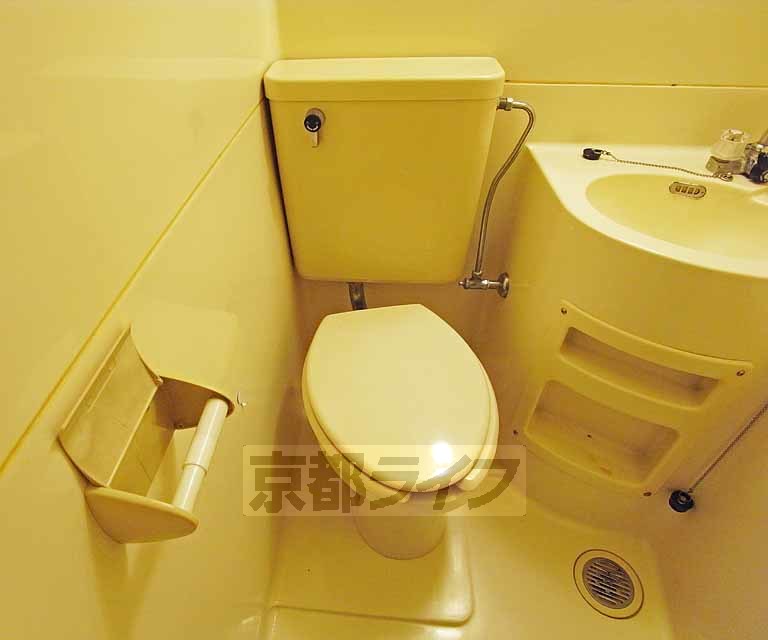 トイレ　きれいなトイレです