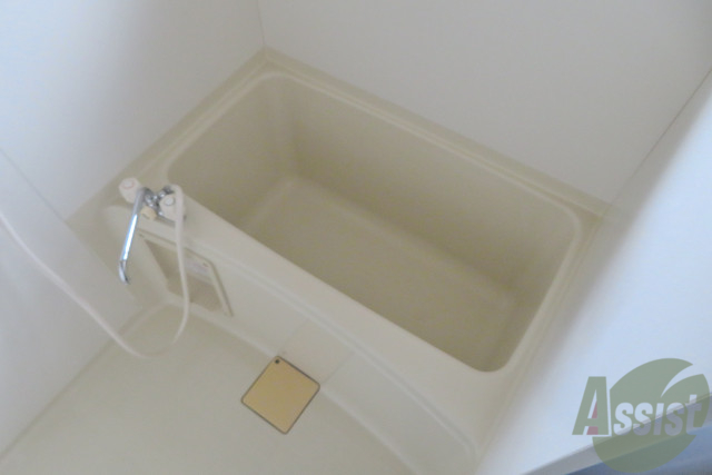 バス・シャワールーム　湯船に浸かってこころもからだもリフレッシュ出来て嬉しい。