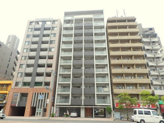 広島市中区舟入中町のマンションの建物外観