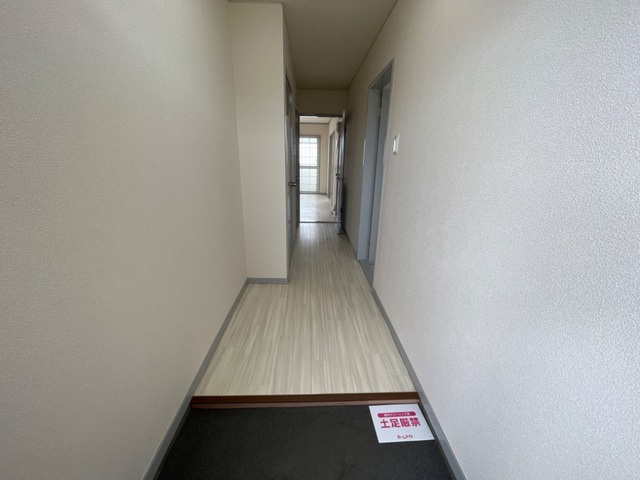 玄関　現況優先