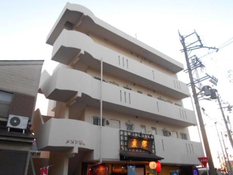 名古屋市熱田区西野町のマンションの建物外観