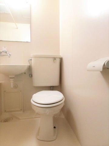 トイレ　ユニットバス内