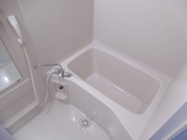 バス・シャワールーム　お風呂です