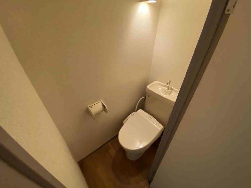 トイレ　設備・使用は号室により異なる為、現況を優先いたします。