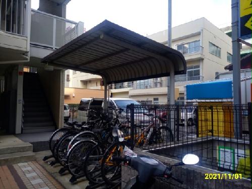 その他共有部分　屋根付き駐輪場
