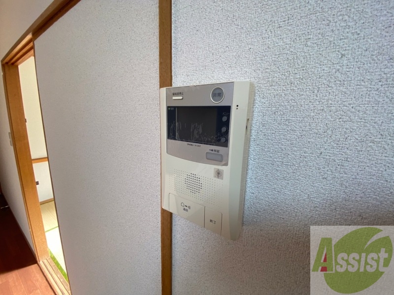 セキュリティ　インターホンで来客確認ができます。安心ですね。