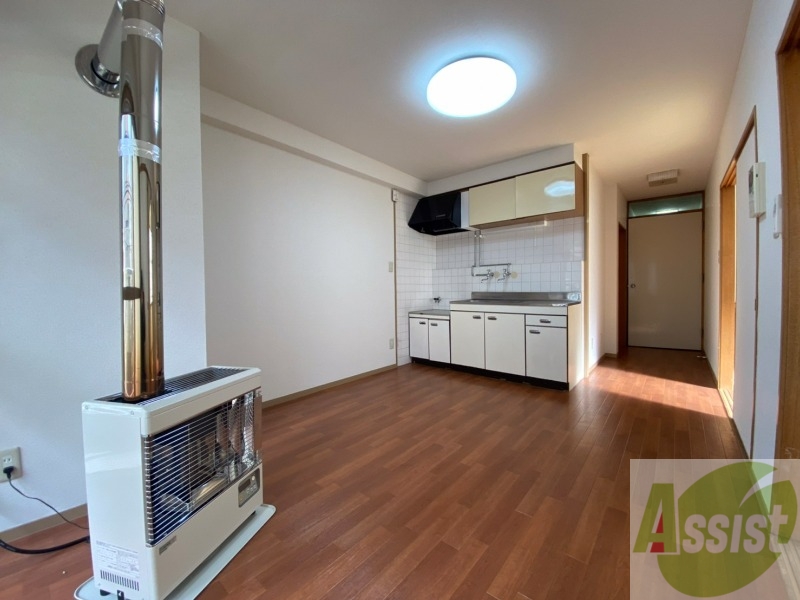 居室・リビング　広くてキレイなＬＤＫが広がっていて、充実した生活が送れそう。