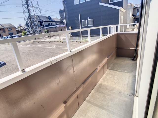 バルコニー　※写真は空室の一室のものを使用しております※　あくまで現況優