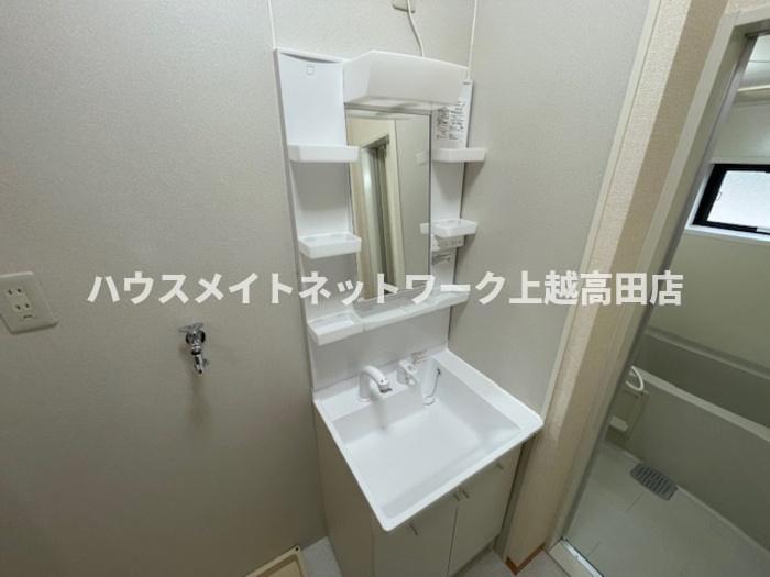 洗面設備　洗髪洗面化粧台