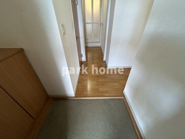 玄関　ゆったりとした玄関です ※実際の写真と異なる場合がございます