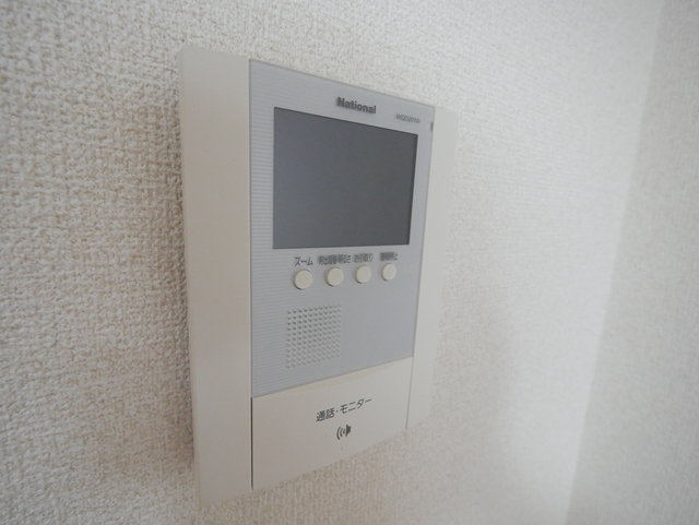 セキュリティ　★顔の見えるモニタ付インターホンで１人暮らしも安心です★