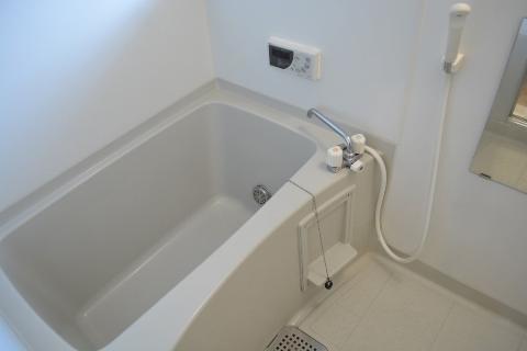 バス・シャワールーム　バス（イメージ）