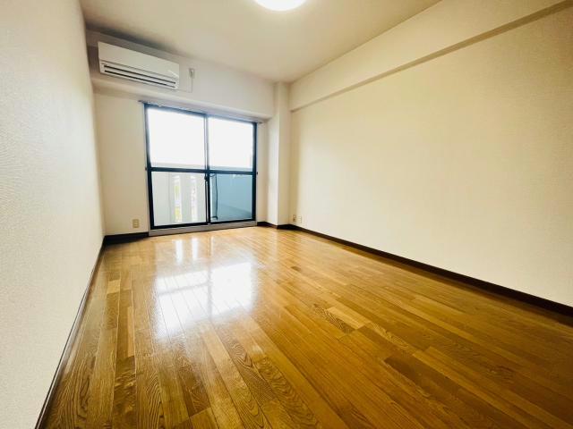 居室・リビング　※同型、現況優先