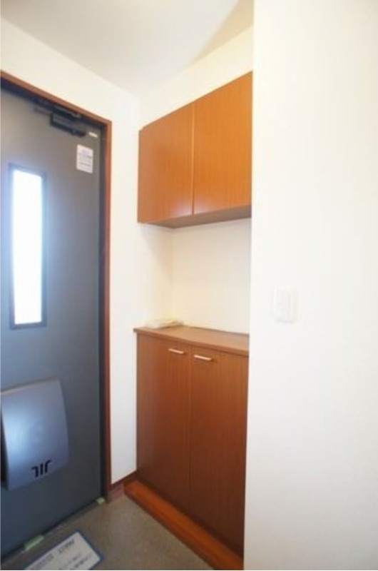 玄関　図面と現状に相違がある場合には現状を優先