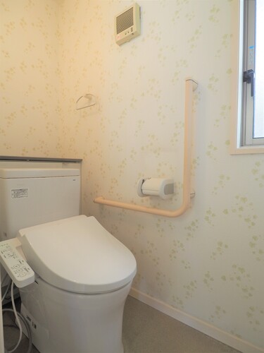 トイレ　２階トイレ