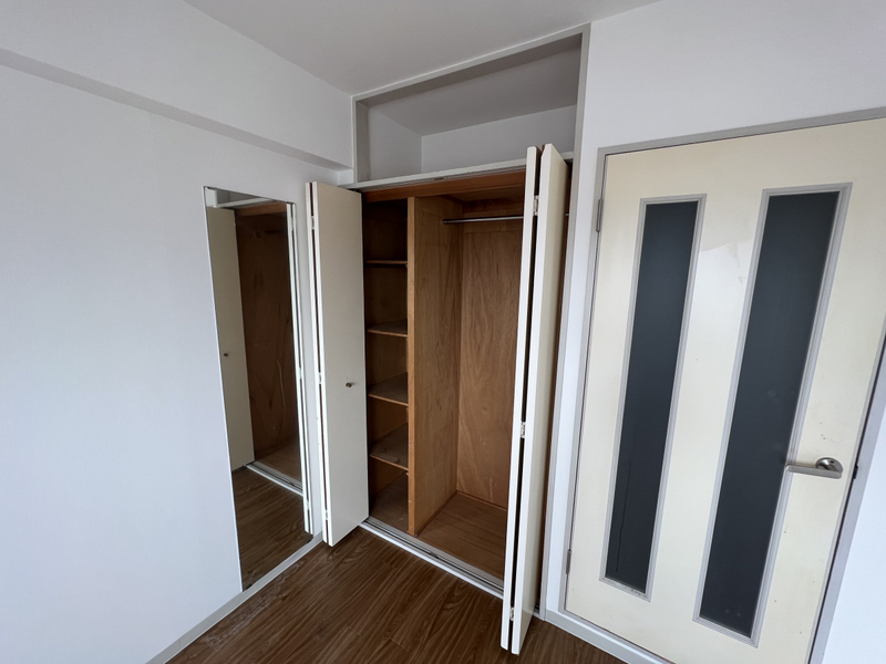 収納　洗濯機置場