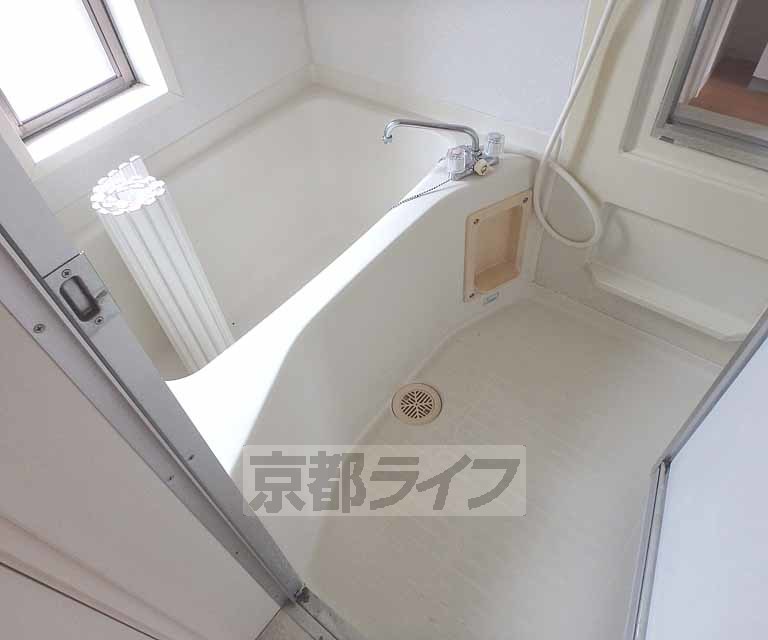 バス・シャワールーム　バスです。