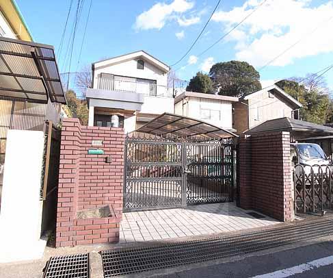 建物外観　ＪＲ桃山が最寄駅の築浅めの貸家です！