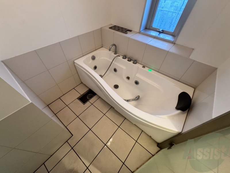 バス・シャワールーム　お風呂です。疲れを癒すのに欠かせませんね！