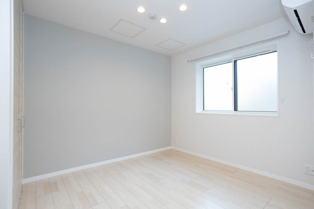 その他部屋・スペース　６アクセントクロスがおしゃれな６．７帖の洋室です。