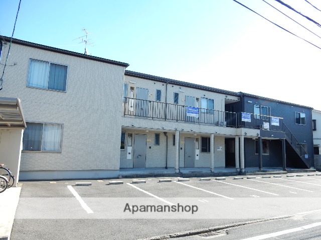 駐車場　エントランス