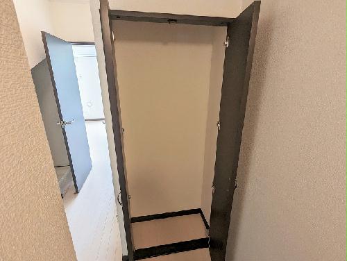 収納　現況優先