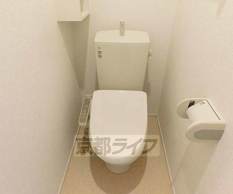 トイレ　ウォシュレット付・